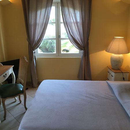 Le Champmazet Bed & Breakfast La Roquette-sur-Siagne Exterior foto