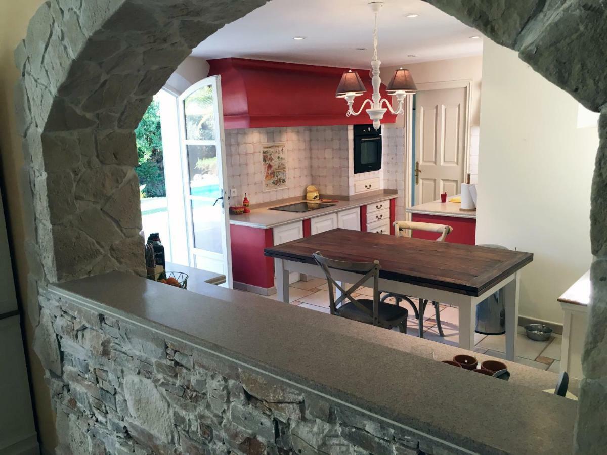 Le Champmazet Bed & Breakfast La Roquette-sur-Siagne Exterior foto