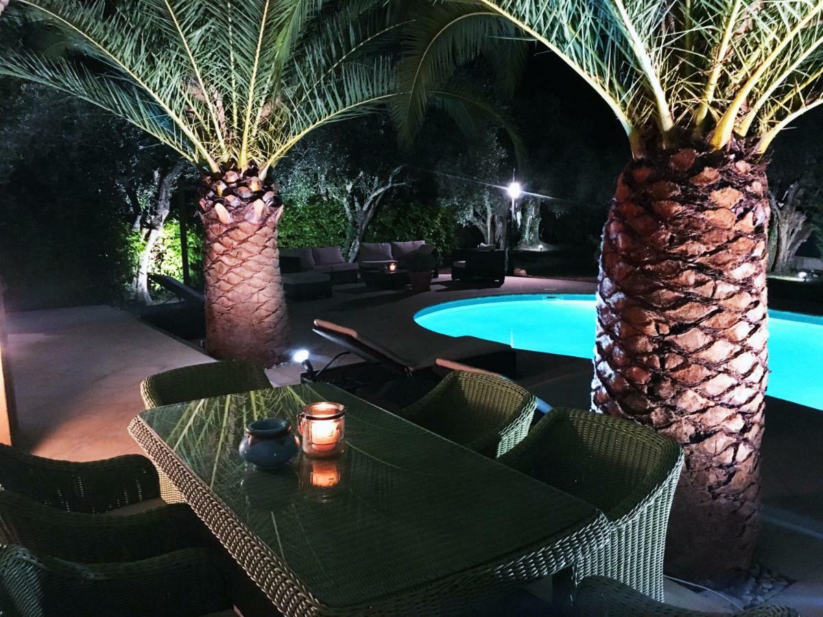 Le Champmazet Bed & Breakfast La Roquette-sur-Siagne Exterior foto