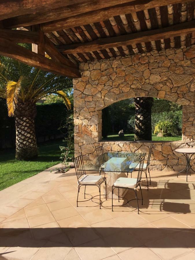 Le Champmazet Bed & Breakfast La Roquette-sur-Siagne Exterior foto