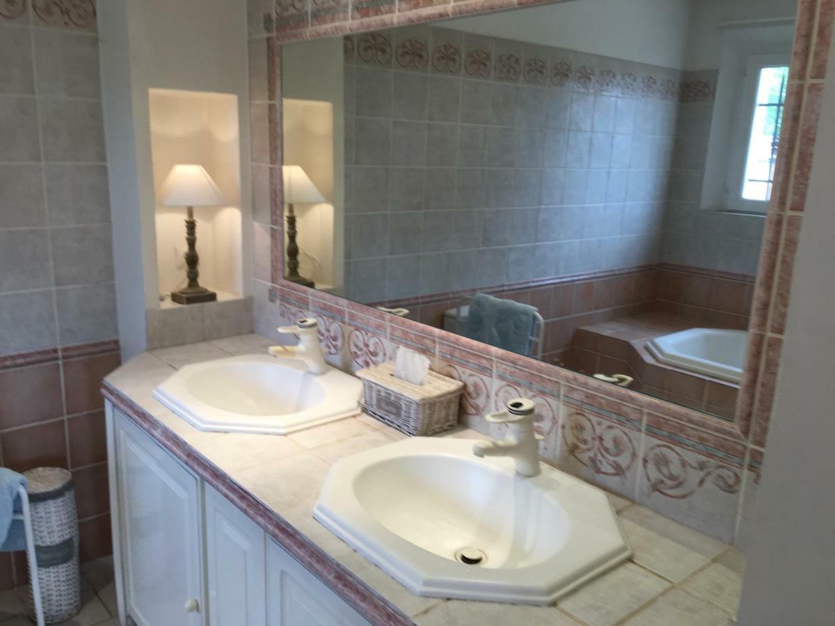 Le Champmazet Bed & Breakfast La Roquette-sur-Siagne Exterior foto