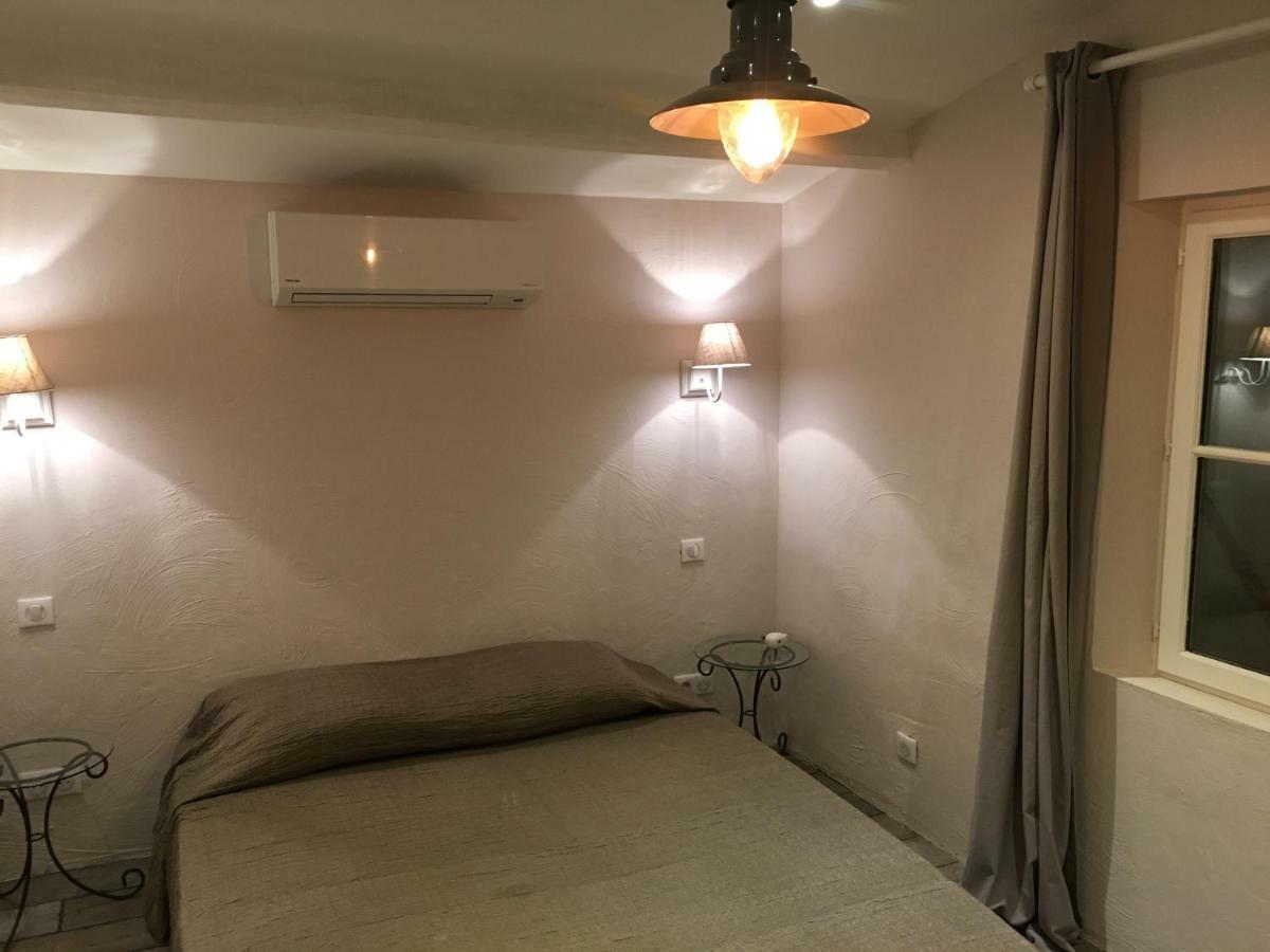 Le Champmazet Bed & Breakfast La Roquette-sur-Siagne Exterior foto